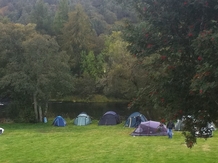 Read more about the article Riverside Chalet And Campsite